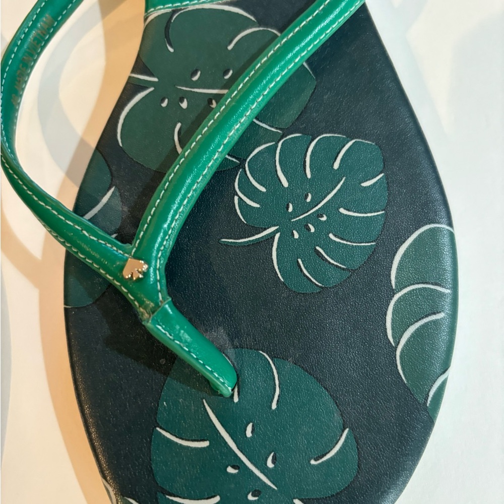 KATE SPADE Sz 8 Green Sandals with Tropical Design - Picture 10 of 10